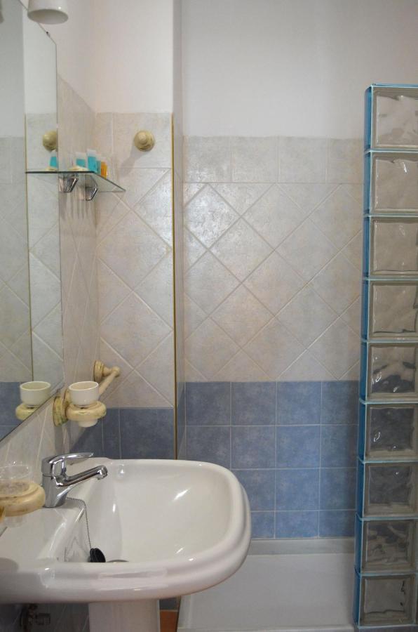 Hostal Dona Antonia 호텔 푼타움브리아 외부 사진