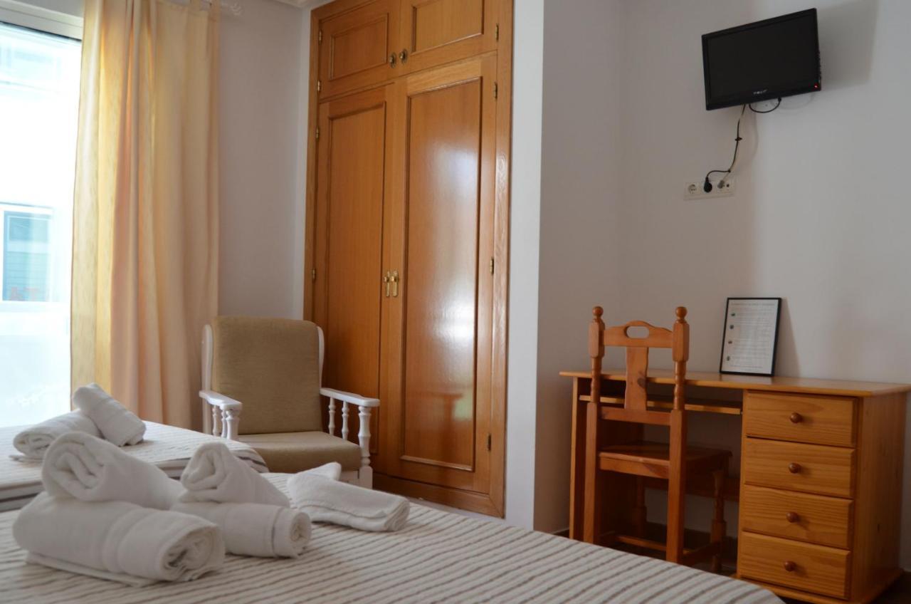 Hostal Dona Antonia 호텔 푼타움브리아 외부 사진